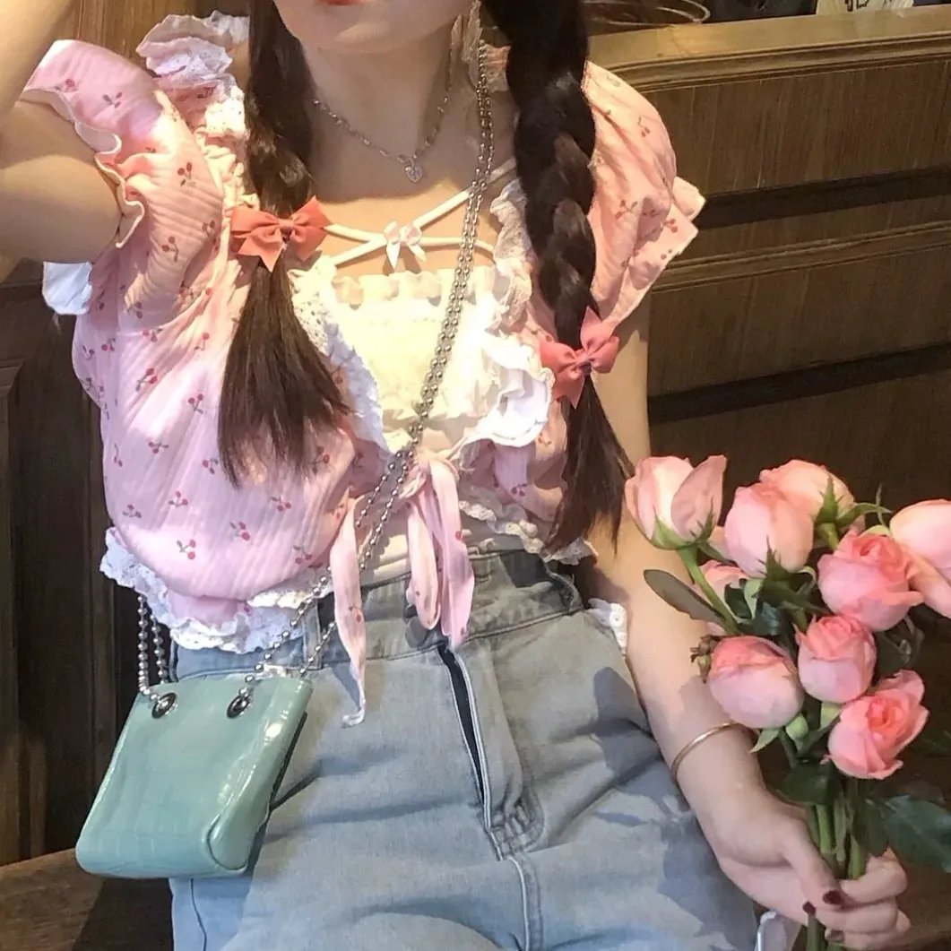 厌世三寡妇